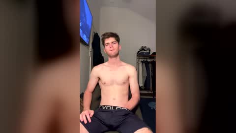 aussieboyethan online show from 03/25/26, 12:44