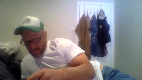 Snapshot of aussieguy59660 chatting on 10/23/25, 12:48 aussieguy59660 online show from 10/23/25, 12:48