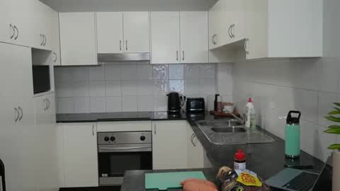 Snapshot of aussielulu chatting on 01/13/26, 01:22 aussielulu online show from 01/13/26, 01:22