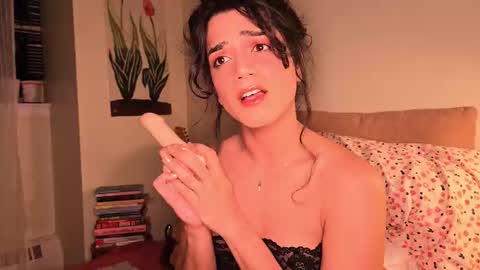 Snapshot of aussiepublictitties chatting on 02/28/26, 02:01 Ray online show from 02/28/26, 02:01