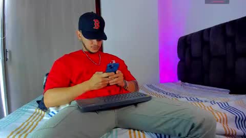 A online show from 12/21/25, 06:48