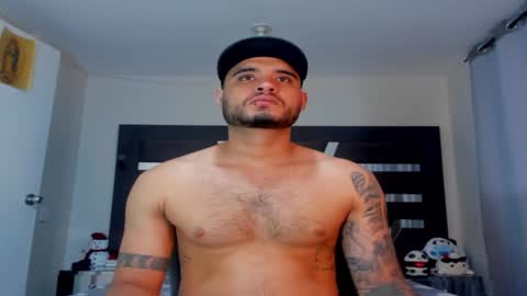 Snapshot of austintorres_ chatting on 01/07/25, 02:53 AustinTorres online show from 01/07/25, 02:53