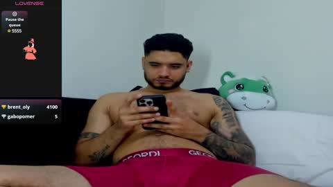 Snapshot of austintorres_ chatting on 01/24/25, 06:57 AustinTorres online show from 01/24/25, 06:57