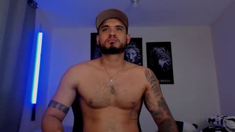 AustinTorres  online show from 10/25/25, 02:52