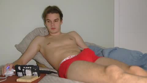 Auston 3 online show from 12/22/24, 10:47