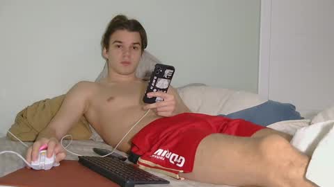 Auston 3 online show from 12/23/24, 11:39