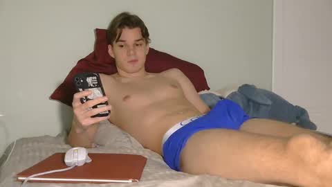 Auston 3 online show from 02/01/25, 03:52