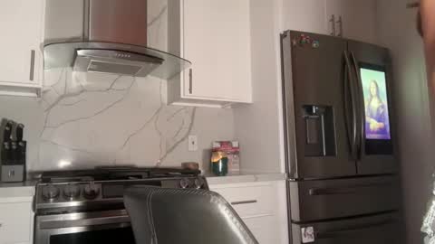 Auntumnfalls online show from 02/01/25, 01:23