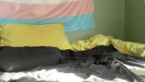 Snapshot of autumnlovesyou chatting on 03/04/26, 05:08 Autumn Loves You online show from 03/04/26, 05:08