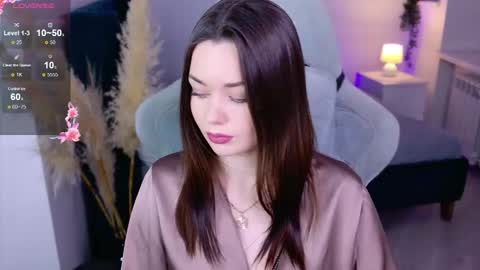 Ava online show from 10/04/25, 02:15