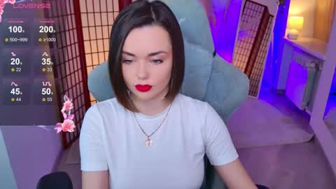 Ava online show from 11/13/25, 02:27