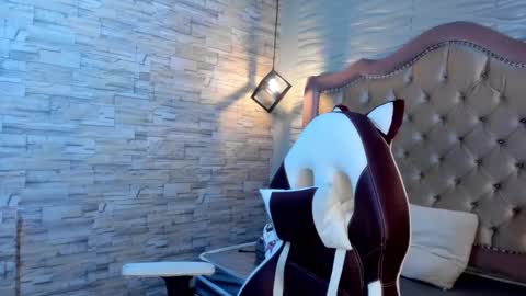              online show from 12/07/24, 03:25