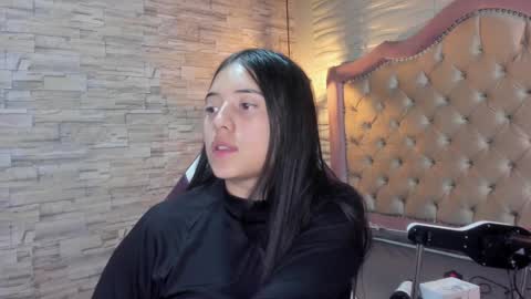              online show from 01/23/25, 01:19