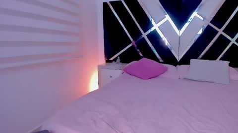 Ava Fontana online show from 05/05/26, 11:46