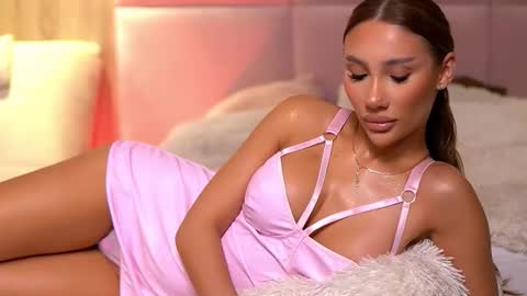 Snapshot of ava_heath chatting on 09/24/25, 10:24 Ava online show from 09/24/25, 10:24