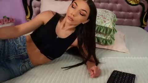Pamela online show from 06/30/26, 04:46