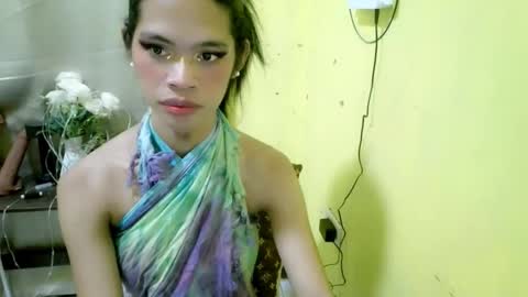 avacadaxcx online show from 11/10/25, 11:26