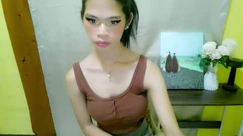 avacadaxcx online show from 11/28/25, 10:34