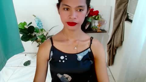 avacadaxcx online show from 02/09/26, 12:03