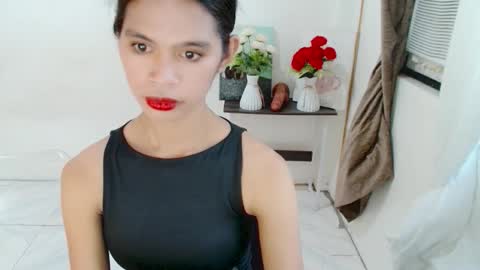 avacadaxcx online show from 03/19/26, 05:33