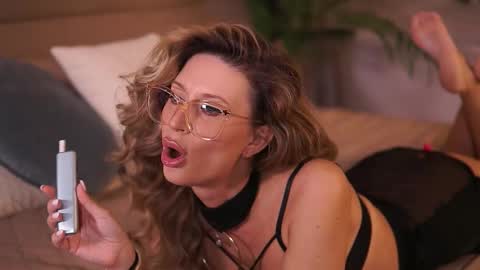 Snapshot of avamaddisson chatting on 03/05/26, 04:52 Ava online show from 03/05/26, 04:52