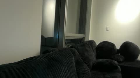 Snapshot of avaowenss chatting on 12/20/25, 01:02 avaowenss online show from 12/20/25, 01:02