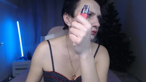 avasaturnian online show from 11/23/25, 07:41