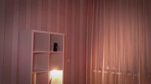 Snapshot of avelyssa chatting on 02/13/25, 03:35 Goddess Alyssa   online show from 02/13/25, 03:35