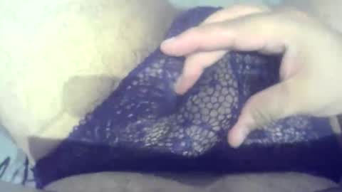 Snapshot of aventurero1984 chatting on 12/17/25, 03:07 aventurero1984 online show from 12/17/25, 03:07