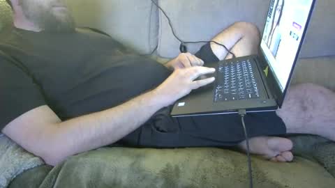 Snapshot of average_stag chatting on 06/18/26, 01:17 average_stag online show from 06/18/26, 01:17