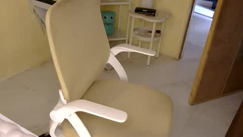 Rhian online show from 10/14/25, 03:40