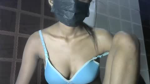 Snapshot of avery_lust01 chatting on 03/27/26, 05:46 avery_lust01 online show from 03/27/26, 05:46