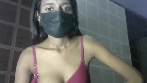 Snapshot of avery_lust01 chatting on 03/31/26, 05:19 avery_lust01 online show from 03/31/26, 05:19