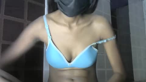 Snapshot of avery_lust01 chatting on 04/09/26, 06:19 avery_lust01 online show from 04/09/26, 06:19