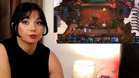 AveryWillow online show from 01/15/25, 10:57