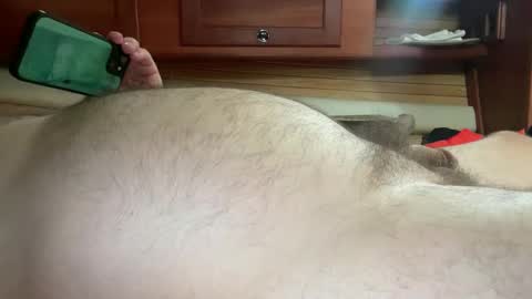 Snapshot of avgdiver chatting on 09/09/25, 03:33 avgdiver online show from 09/09/25, 03:33