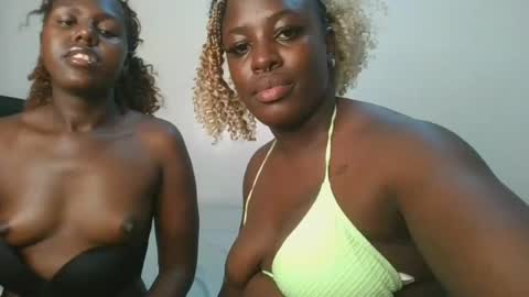 avian_babe1 online show from 07/18/26, 03:16