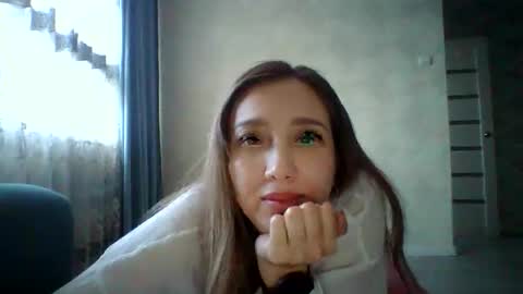 Snapshot of avinelra chatting on 06/08/26, 02:28 avinelra online show from 06/08/26, 02:28