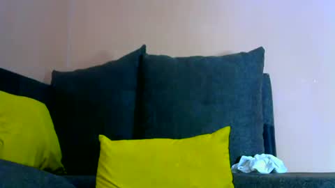 Snapshot of avril254 chatting on 03/03/25, 12:37 avril254 online show from 03/03/25, 12:37