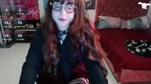 Snapshot of avril2809 chatting on 02/12/26, 03:23 Abril online show from 02/12/26, 03:23