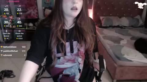 Snapshot of avril2809 chatting on 06/22/26, 03:25 Abril online show from 06/22/26, 03:25