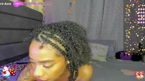 Avril online show from 12/16/25, 04:06