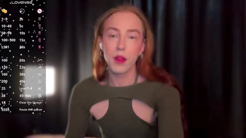 Snapshot of avril_pearly_ chatting on 02/24/26, 10:46 avril_pearly_ online show from 02/24/26, 10:46