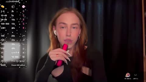 Snapshot of avril_pearly_ chatting on 02/25/26, 10:47 avril_pearly_ online show from 02/25/26, 10:47