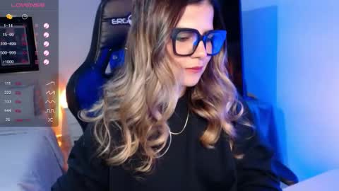 Snapshot of avrill_morgan chatting on 11/07/25, 02:06 Avrill Morgan online show from 11/07/25, 02:06