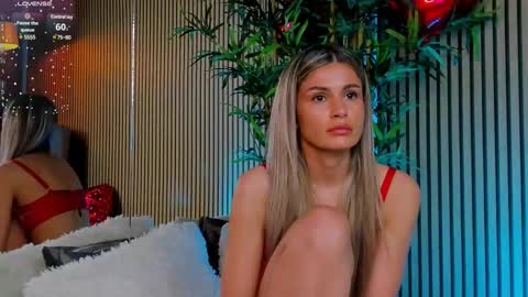 AVRILL CYRUX online show from 02/17/25, 02:15