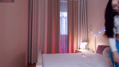 Avrora Inst online show from 06/28/26, 05:41