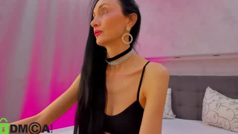 Snapshot of avrora_mars chatting on 05/10/26, 09:14 Avrora online show from 05/10/26, 09:14