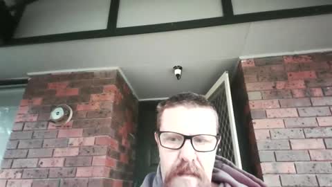 Snapshot of awayinthecountry chatting on 05/20/26, 11:11 awayinthecountry online show from 05/20/26, 11:11