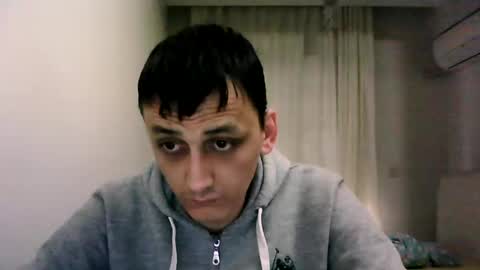 Snapshot of awesenheit chatting on 01/03/25, 07:06 awesenheit online show from 01/03/25, 07:06